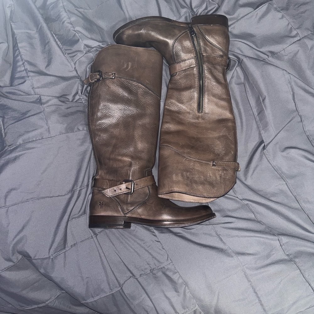 FRYE - Women’s 8.5 over the calf boot